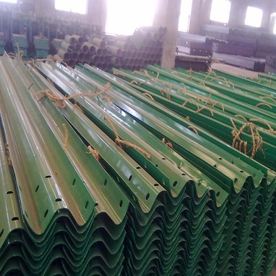 包头波形防撞护栏板