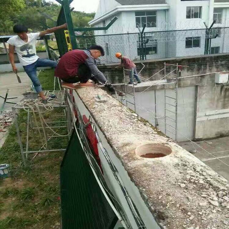 监狱防护网.jpg
