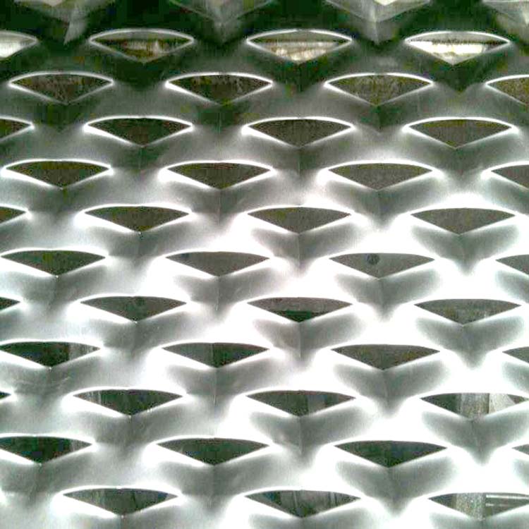 鱼鳞冲孔板 (1).jpg