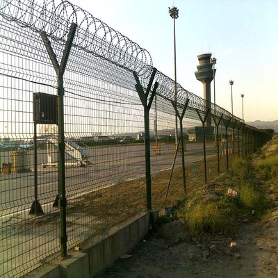 包头飞机场护栏